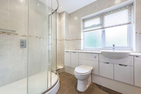 45 Strathdon Drive, London, SW17 0PR