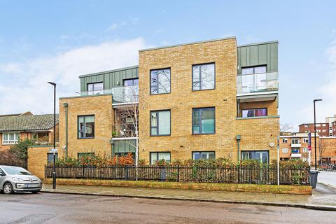 1 bedroom flat for sale, Clarence Walk, Clapham, London, SW4