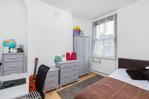 1 bedroom flat for sale, Shorrolds Road, Fulham, London, SW6