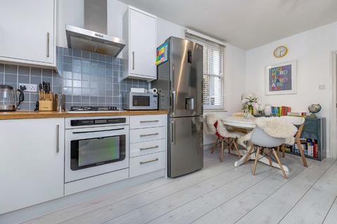 53 Fernthorpe Road, London, SW16 6DP