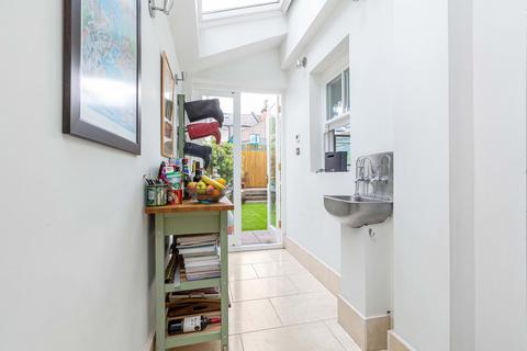 17 Edgington Road, London, SW16 5BS
