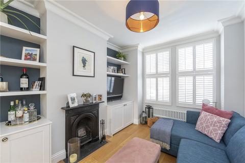 32 Queens Road, New Malden, KT3 6BX