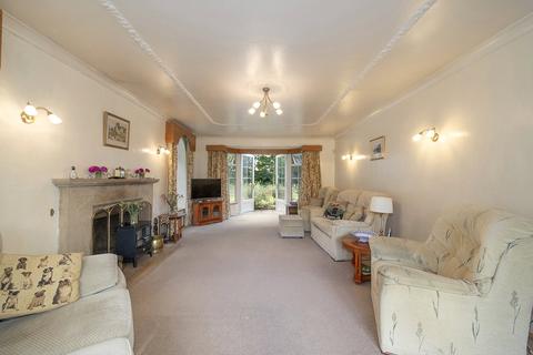Dalmatian House Cheltenham Road, Broadway, WR12 7BY