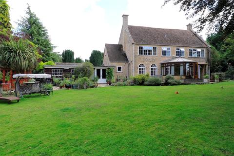 Dalmatian House Cheltenham Road, Broadway, WR12 7BY