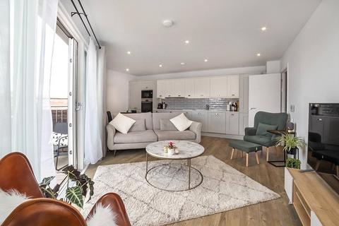 3 bedroom penthouse to rent, Bellerby Court, Core 2, Palmer Street, York, YO1