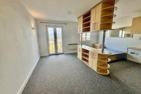 Studio for sale, Castle Lane West, Bournemouth, BH8