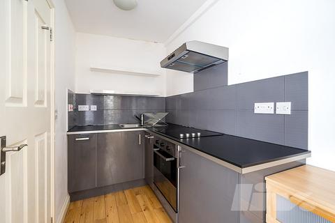 Studio to rent, South End Road, London NW3