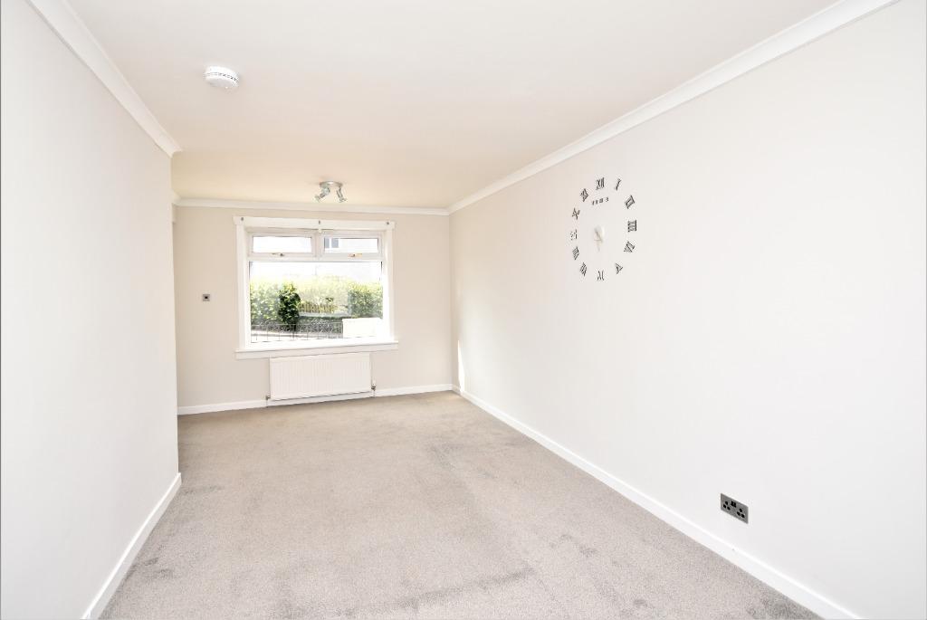 Davidson Street, Whins of Milton, Stirling, FK7 0NF 2 bed terraced