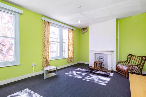 39 Santley Street, London, SW4 7QE