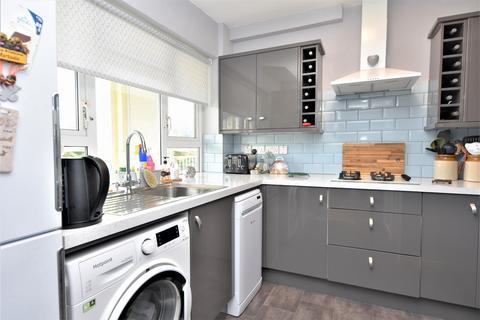 83 Saxon Gardens, Shoeburyness, Southend-on-sea, SS3 9PP