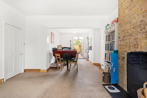 110 Rannoch Road, London, W6 9SW