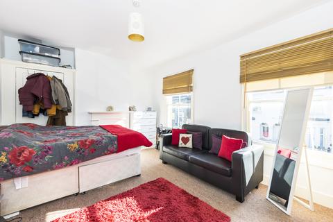36 Cruikshank Road, London, E15 1SR