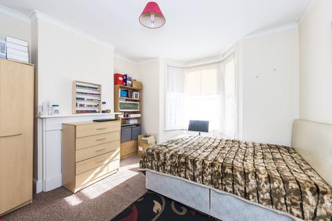 36 Cruikshank Road, London, E15 1SR
