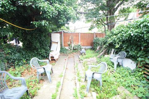 73 Leigh Road, London, E6 2AR