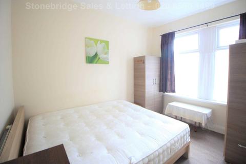 73 Leigh Road, London, E6 2AR