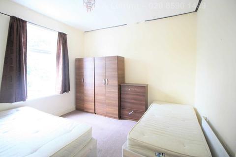 73 Leigh Road, London, E6 2AR