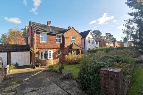 17 The Gateway, Woking, GU21 5SN