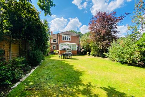 17 The Gateway, Woking, GU21 5SN