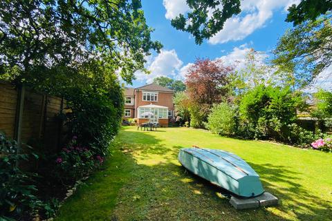 17 The Gateway, Woking, GU21 5SN