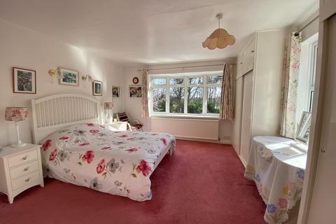 17 The Gateway, Woking, GU21 5SN