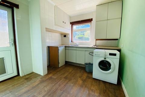 19 Coniston Road, Woking, GU22 9HU