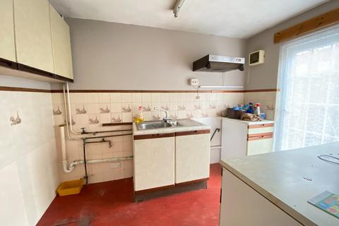 25 Fircroft Close, Woking, GU22 7LZ