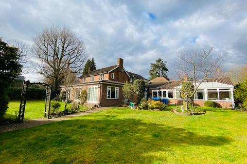 Kenwood Bracken Close, Woking, GU22 7HD
