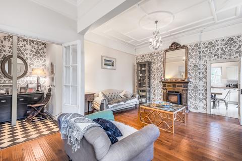 Concarneau Onslow Crescent, Woking, GU22 7AX