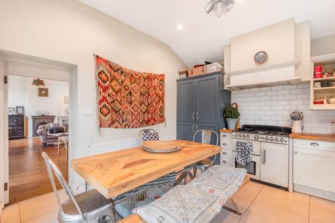 Concarneau Onslow Crescent, Woking, GU22 7AX
