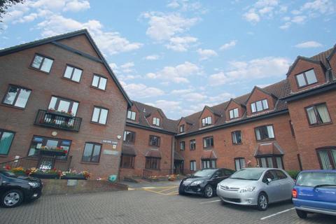 1 bedroom apartment to rent, Sawyers Court, Chelmsford Road, CM15