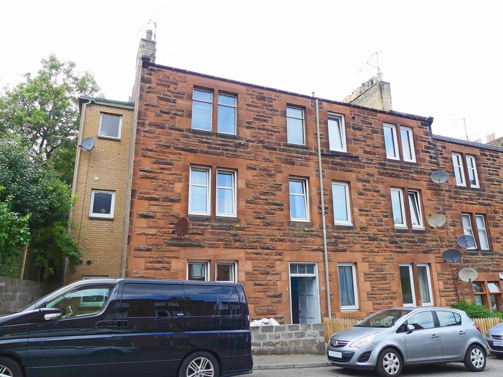 Hawarden Terrace, Perth PH1 2 bed flat £70,000