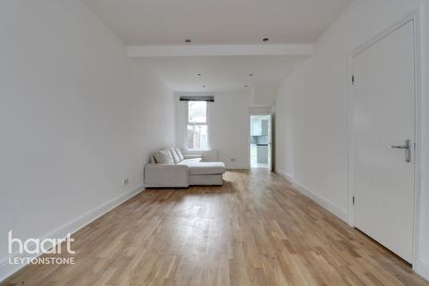 8 Balmoral Road, London, E10 5ND