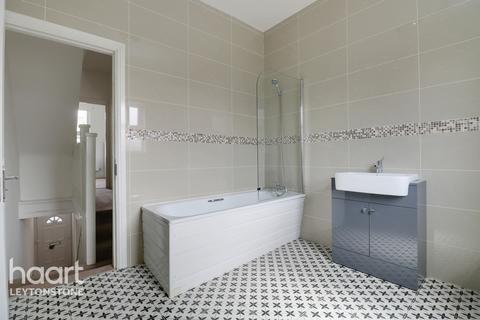 8 Balmoral Road, London, E10 5ND