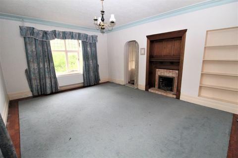 11a The Crescent, Hartford, Northwich, CW8 1QS