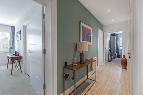 3, Tilney House Tilney Drive, Horsham, RH12 1GS