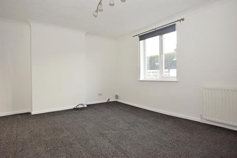 2 bedroom flat to rent, Essex Road, Bognor Regis, PO21