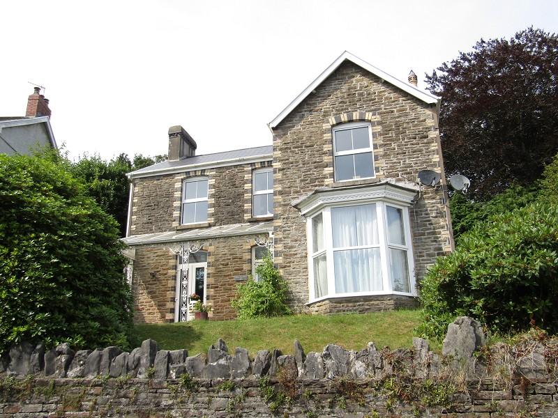 47 Western Road, Clydach, Swansea... 4 bed detached house £259,995