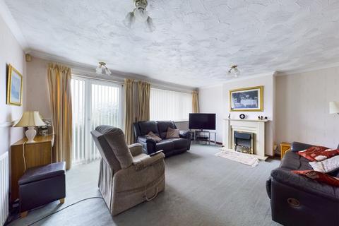 14 Coniston Road, Askern, Doncaster, DN6 0EH