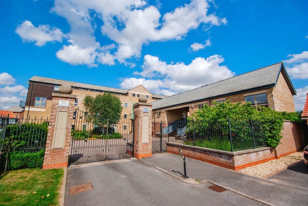 Marine Point Apartments, Burton Waters 1 bed ground floor flat £140,000