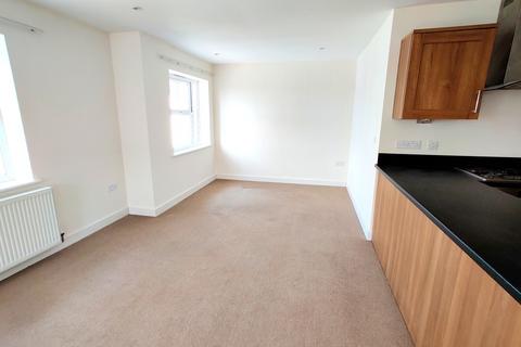 2 bedroom apartment to rent, Truro