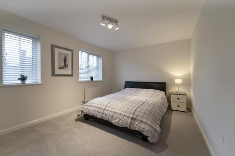 1 Barlow Drive, Fradley, Lichfield, WS13 8TL