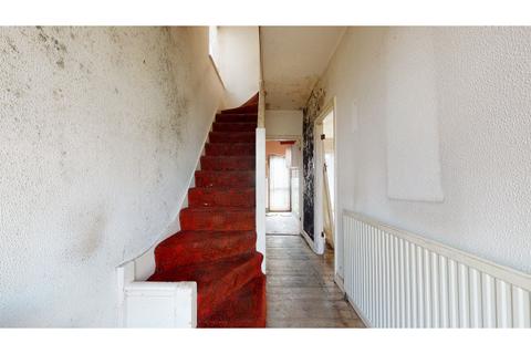 10 Tudor Court North, Wembley, HA9 6SG