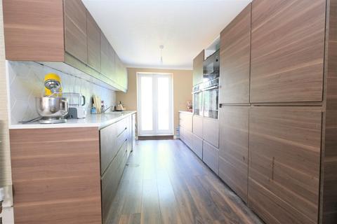 109 Brow Crescent, Orpington, BR5 4LN