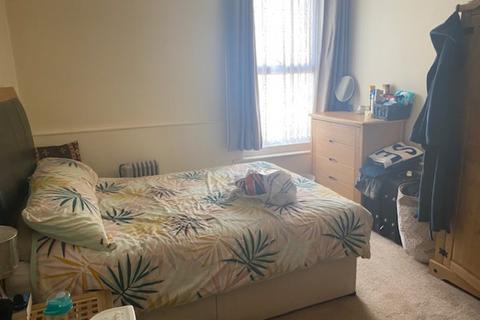 1 bedroom flat to rent - Samleigh Court,66-68 Knyverton Road