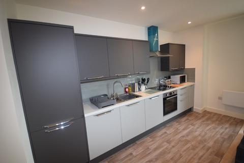 1 bedroom flat to rent, Queens Street, Barnstaple, EX32