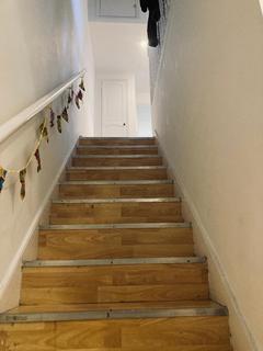 1 bedroom flat to rent, Burgoyne Road, London, N4