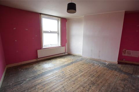 84 Garnet Road, Leeds, LS11 5HP