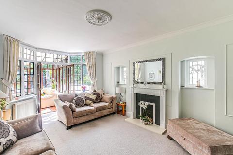 3 bedroom detached house for sale, Briton Crescent, Sanderstead, Surrey, CR2 0JN