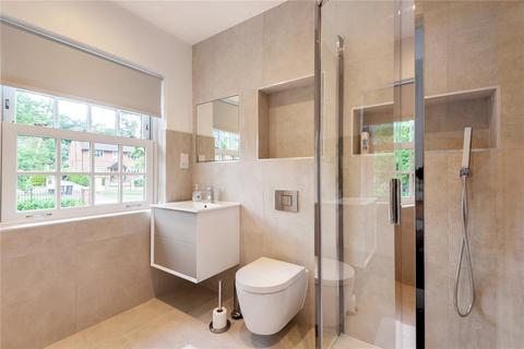 22 Daleside, Gerrards Cross, SL9 7JE