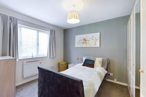 15 Gidea Close, South Ockendon, RM15 6PF
